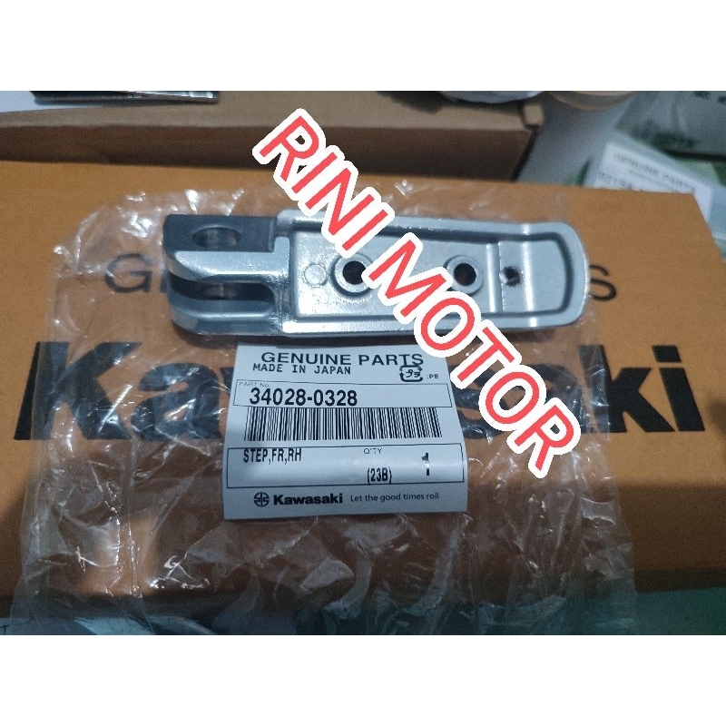 footstep step depan kanan ER6 ER6N ER6F Original