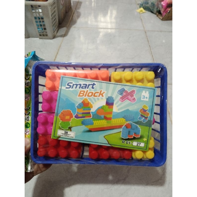 Mainan edukasi smart block susunan balok block