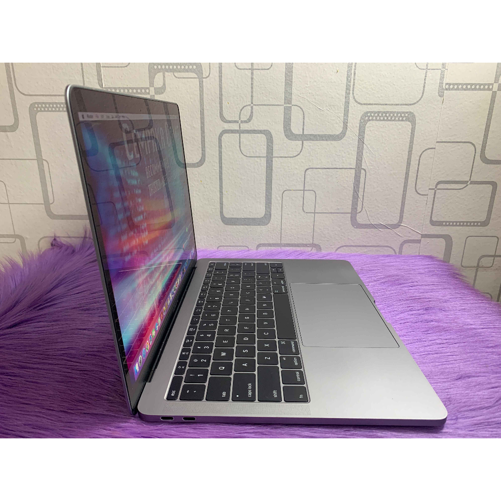 MacBook Pro Retina 2016 13inch Core i5 16GB SSD 256GB