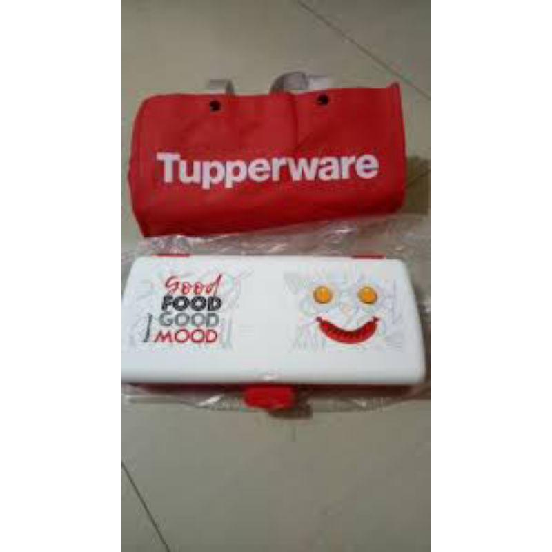 lunch box tupperware
