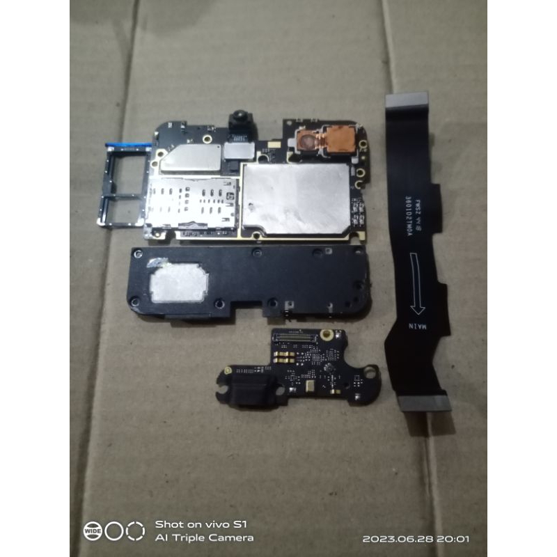 mesin hp xiomi mi 8 lite mesin normal udah tested