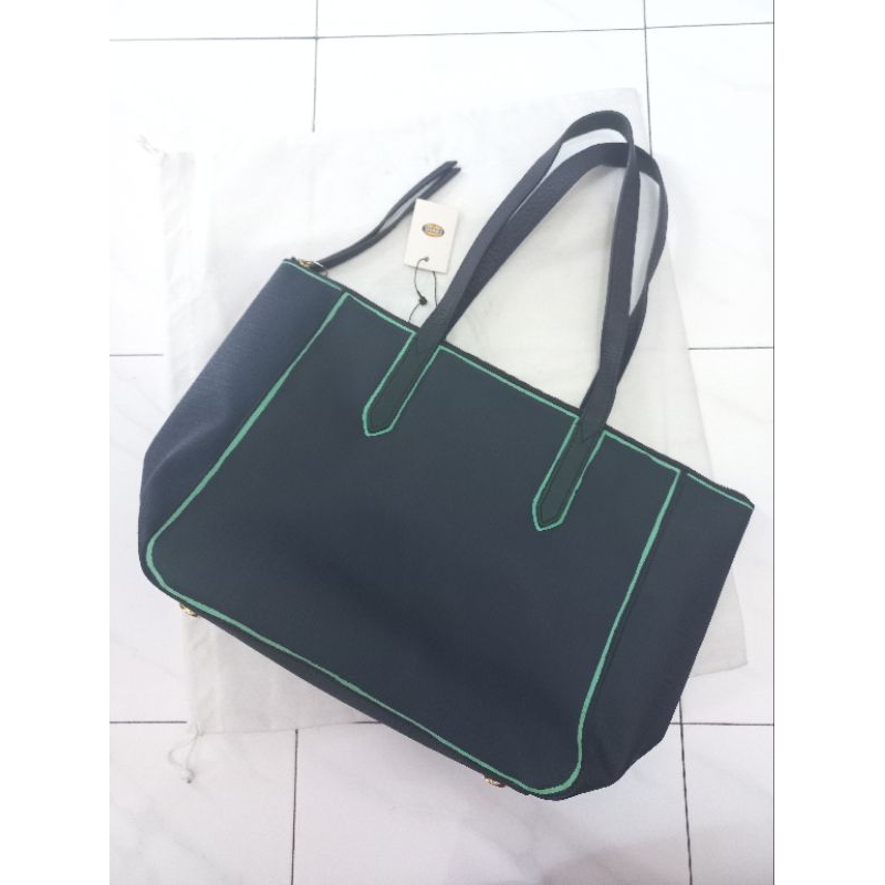 sydney shopper midnight navy, nwt with defect penyimpanan