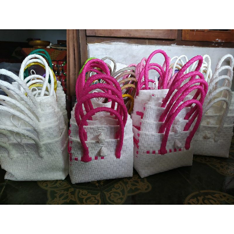 TAS ANYAM JALI-JALI PETTY MINI SIZE S