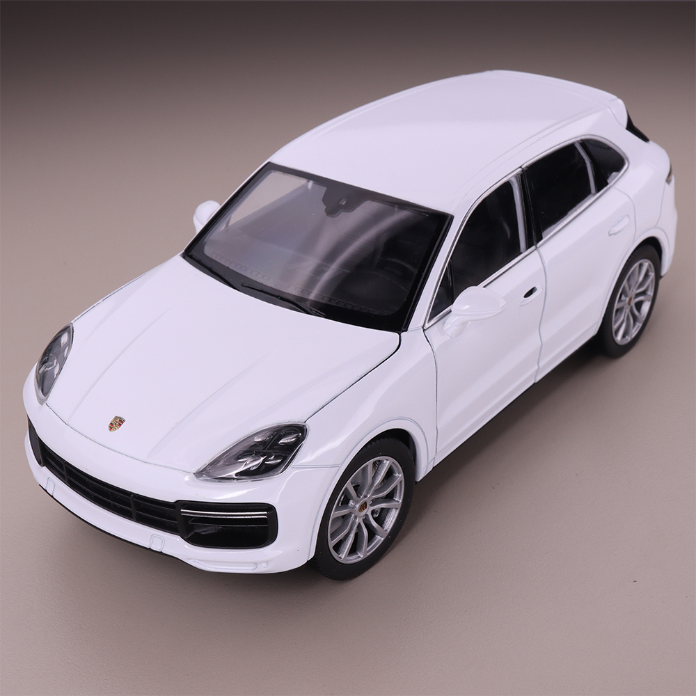 Miniatur Mobil Welly Porsche Cayenne Turbo White Diecast Skala 1:24 Mainan Koleksi