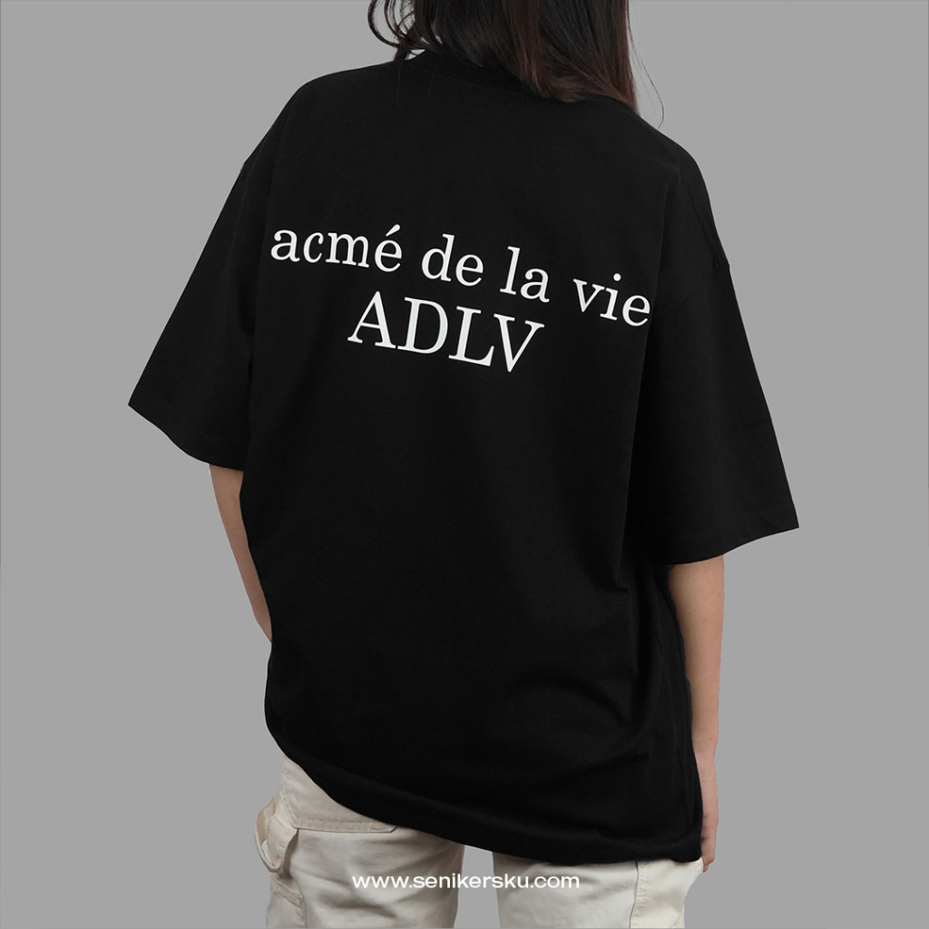 ADLV Donut Girl Gold Black Tee