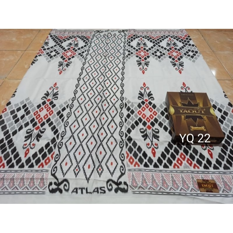Sarung Atlas yaqut Kembang
