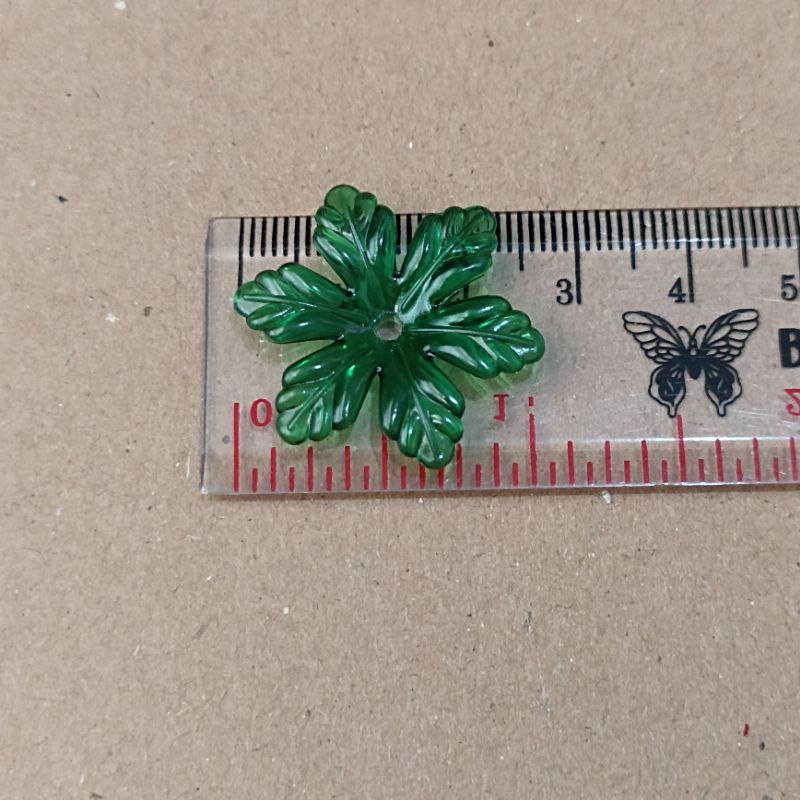 40pcs Kelopak ceper kecil akrilik