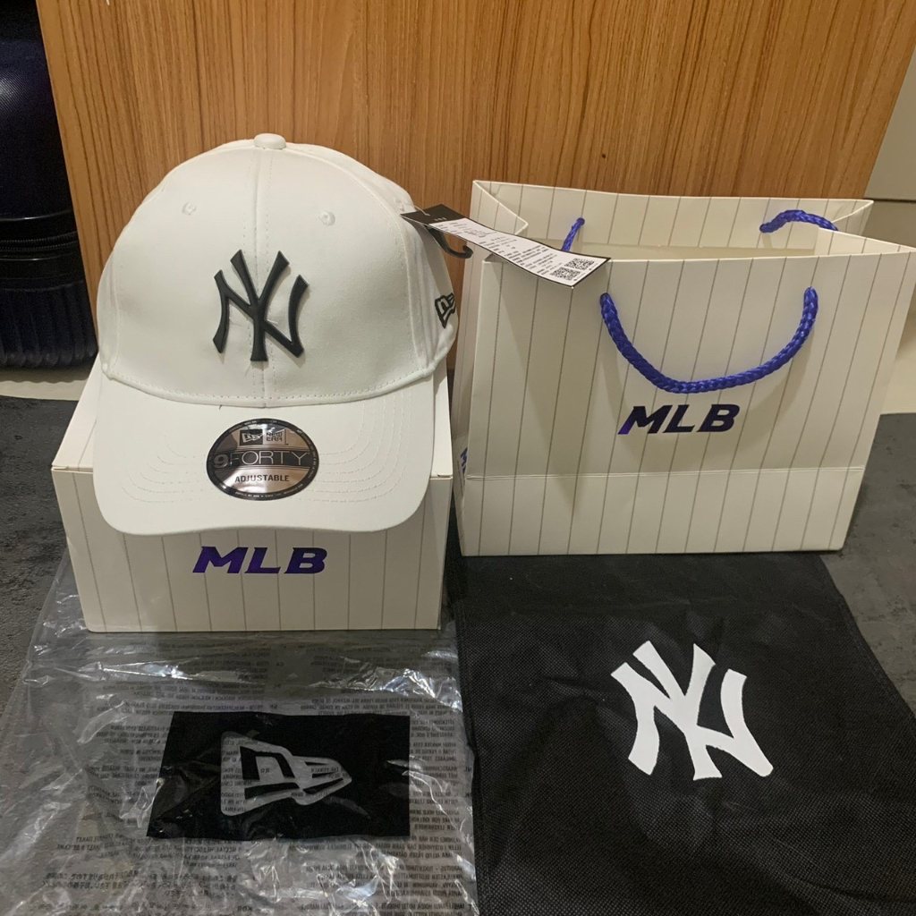 TOPI BASEBALL MLB NY METAL PLAT BLACK LOGO ORIGINAL BLACK CAPS
