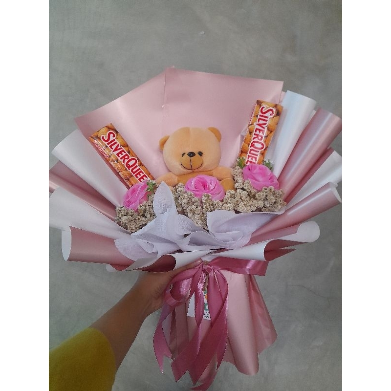 Buket coklat boneka bunga