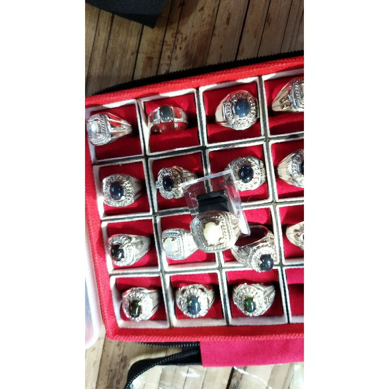 Cincin batu akik kalimaya