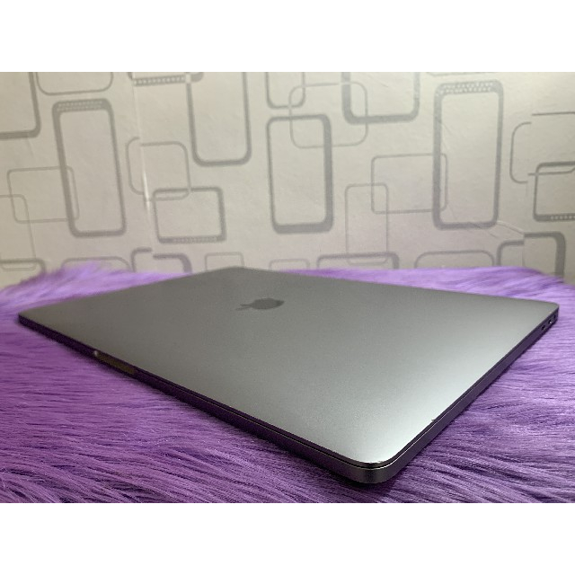 MacBook Pro Retina 15 2018 Core i7 16GB SSD 512GB VGA 4GB