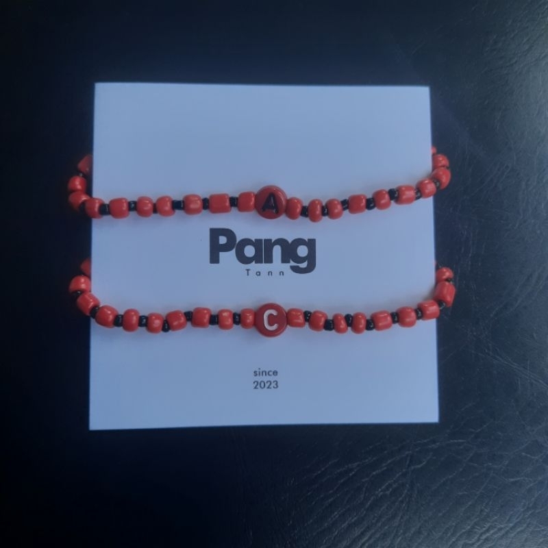 Gelang couple, Bracelet huruf