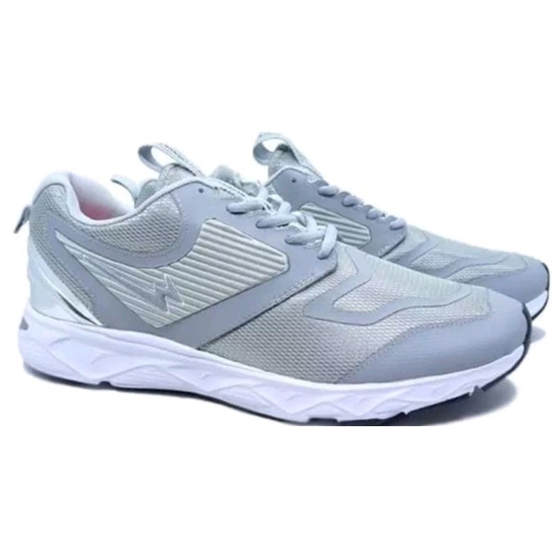 Sepatu eagle running eternal