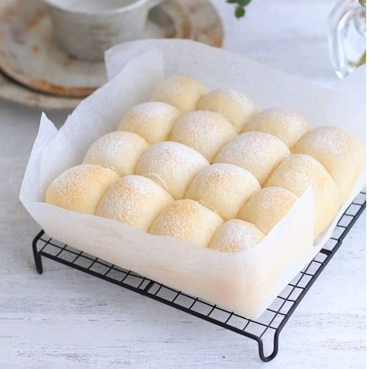 

Japanese Milk Bun / Roti Susu ala Jepang