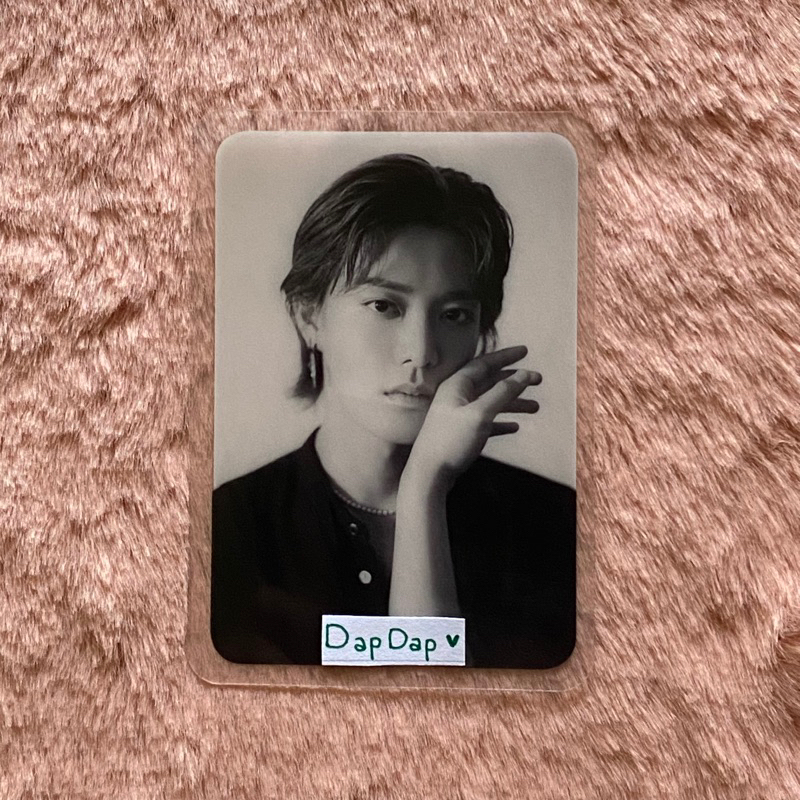 pc yuta dicon clear nct 127 photocard official black and white nakamoto yuta bnw dicon