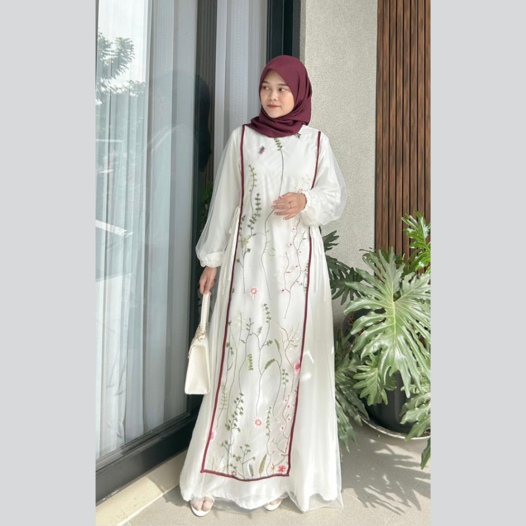 Fleur Dress Broken White