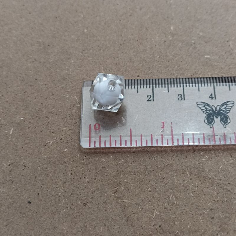 32pcs manik manik kotak isi ukuran 12