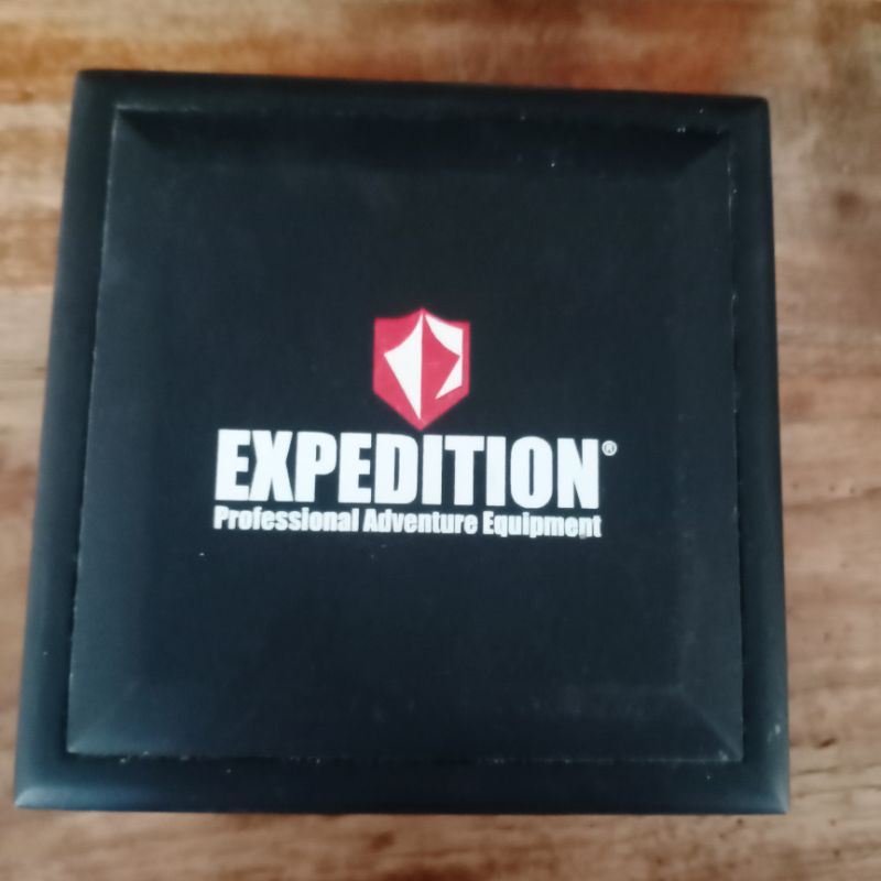 box kotak jam expedition second bekas