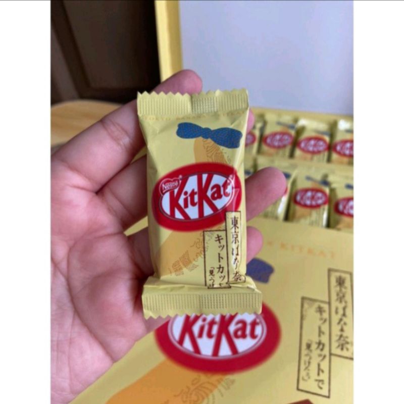 Nestle Kitkat Tokyo Banana x Kitkat