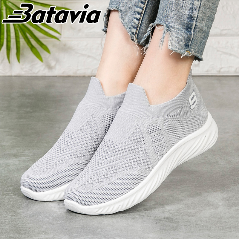 Batavia Sepatu olahraga impor premium perempuan terbaru rajut adem antislip antiaus sepatu lari A111