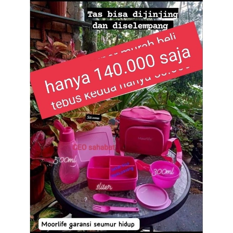 Lunch box promo by moorlife