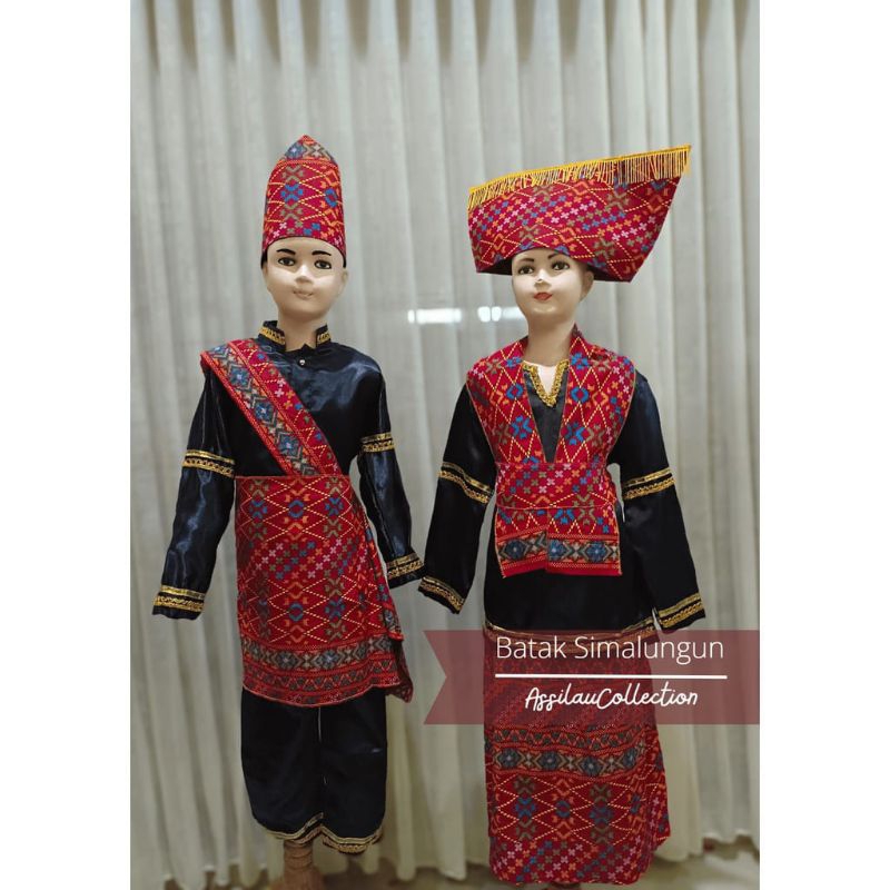 baju adat Batak Simalungun anak satuqn/pakaian tradisional Batak simalungun anak satuan