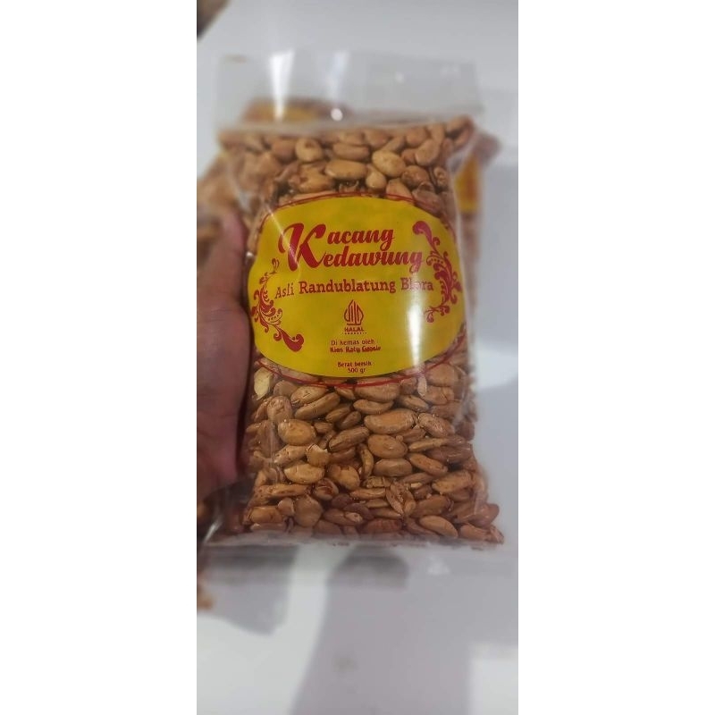 

KACANG KEDAWUNG ASLI BLORA 500 GR