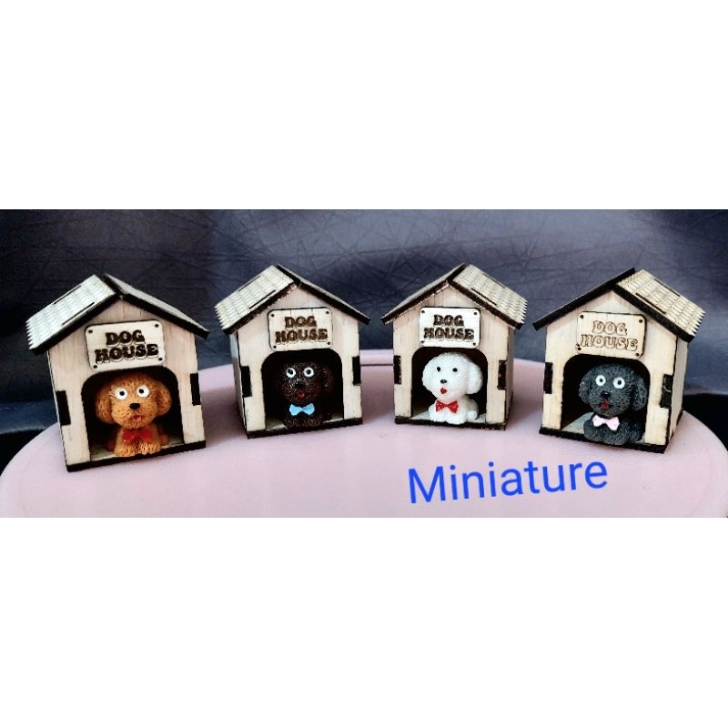 miniatur rumah anjing