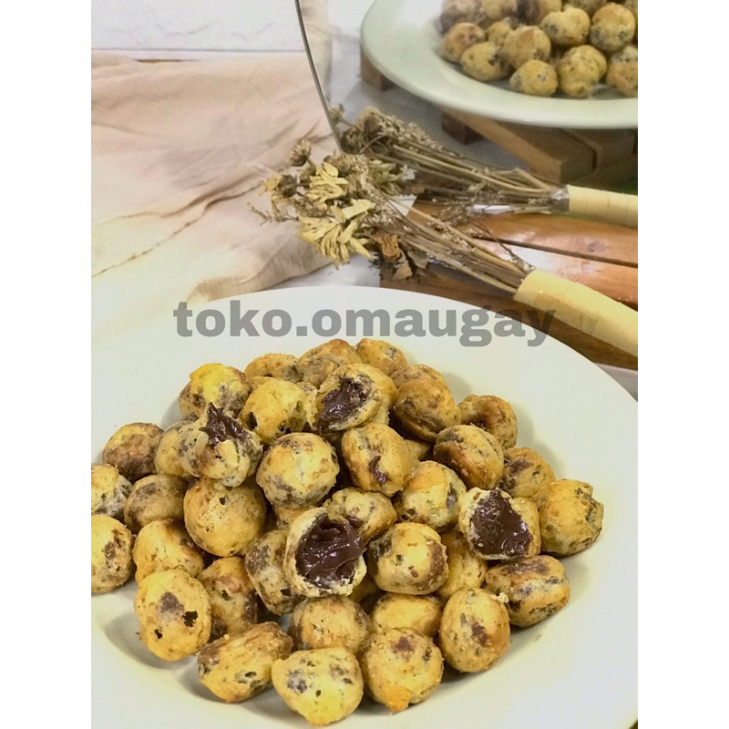 

SUS COKLAT 1KG / SUS COKLAT GG / SOES GG COKLAT / CEMILAN COKLAT / SUS COKLAT LUMER / SNACK OMA UGAY