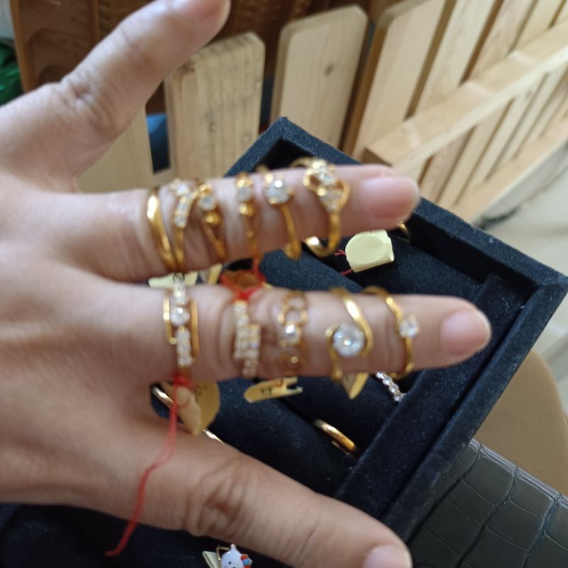 cincin emas muda 375