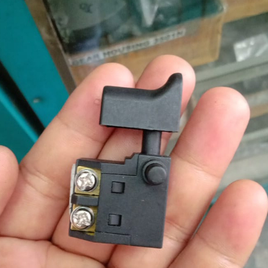 Switch mesin ketam / switch mesin serut / switch on off mesin ketam