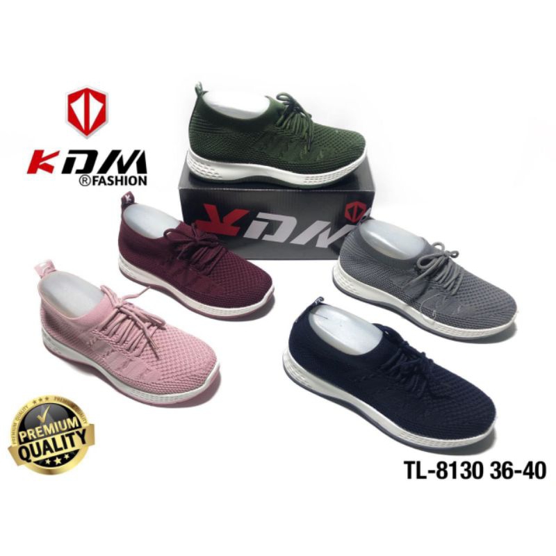 sepatu olah raga wanita model slip on original terbaru