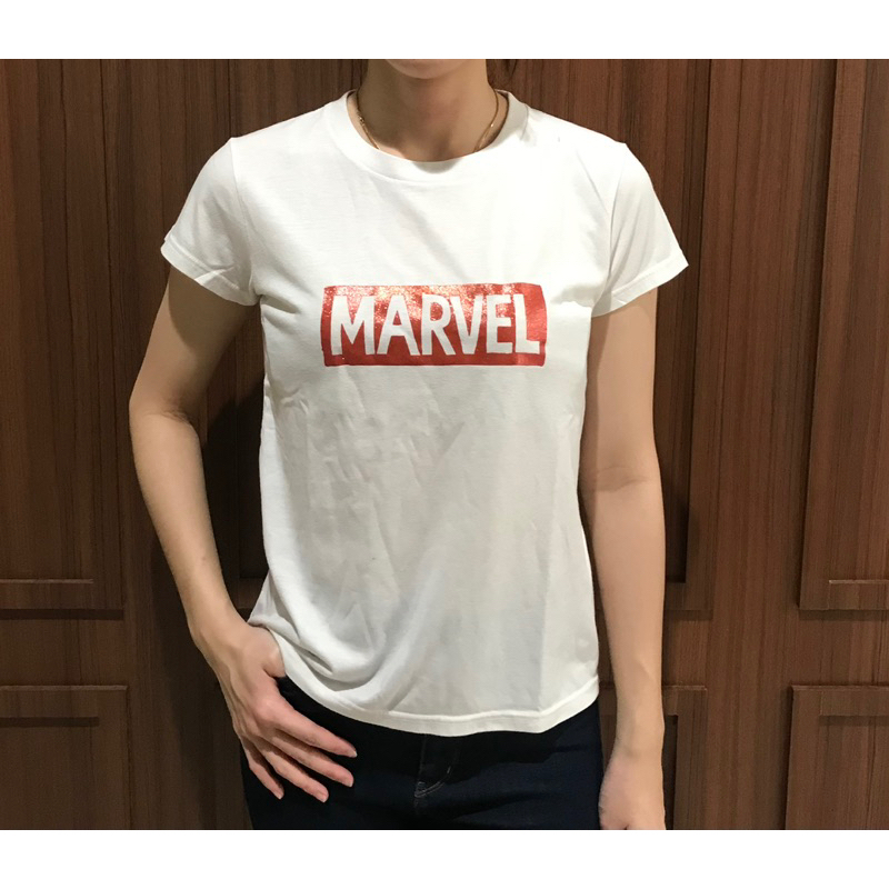 [PRELOVED] Uniqlo Marvel Kaos / Marvel Tshirt UQ Putih