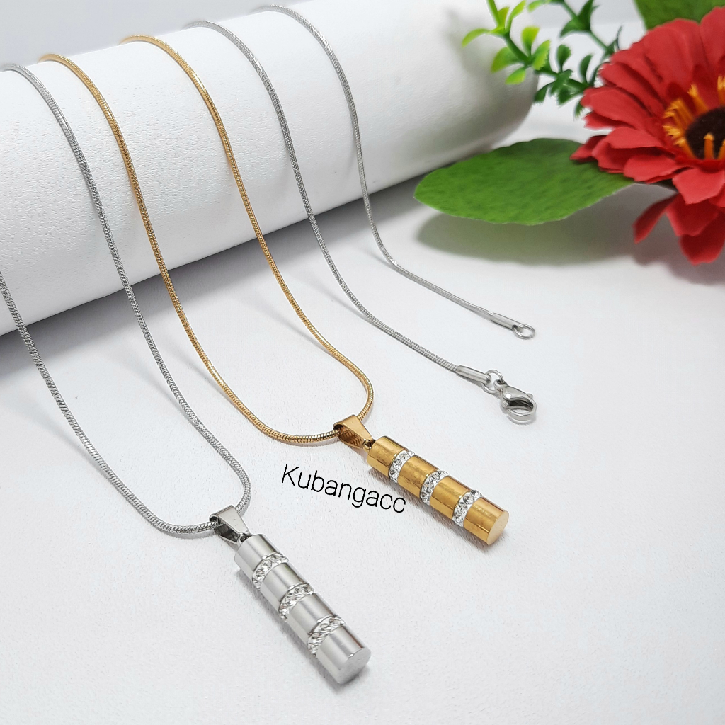 Kubangacc Kalung Titanium Model Bulat Liontin Tabung Permata Kalung Wanita Gold Silver Anti Karat