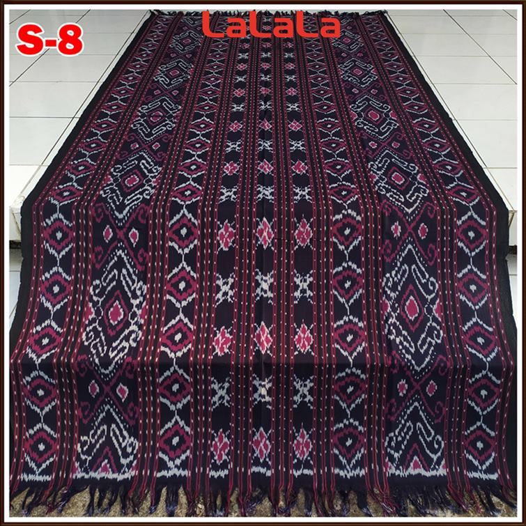 Kain Tenun Ikat Blanket Etnik Asli Motif Dayak Sumba NTT Asmat Lombok Papua Toraja Bali Jepara