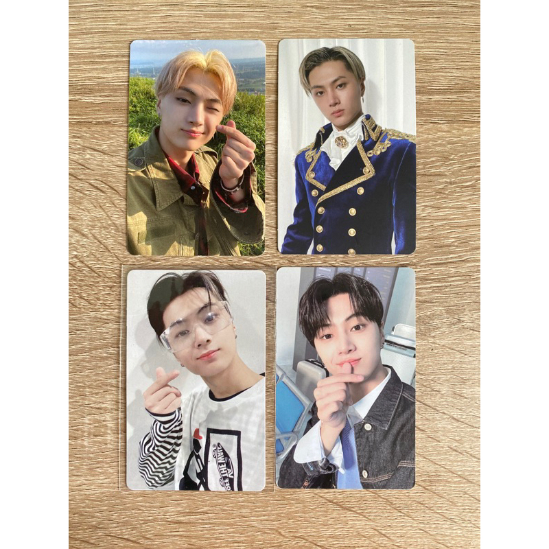 PC ENHYPEN JAY SUNGHOON JUNGWON FINGERHEART UP SG22 MANIFESTO