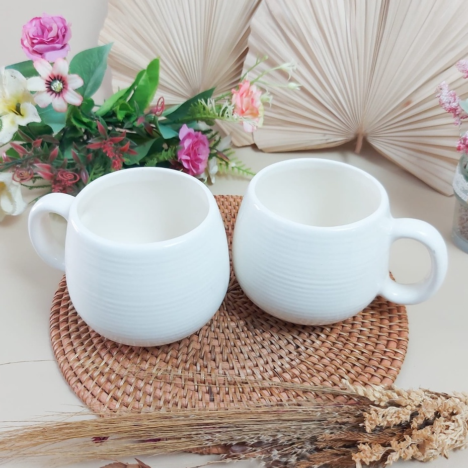 Mug Gelas Donat Putih  Elegan Mewah Gelas Keramik Porcelain Bulat Hitam Unik Cantik