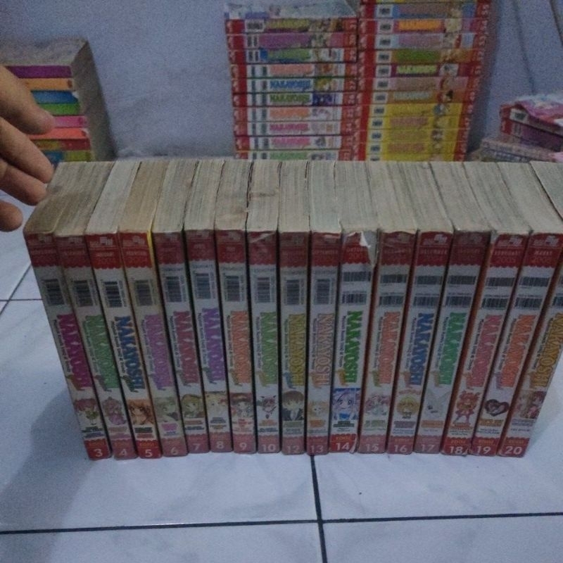 

Komik NakaYoshi Green Series 3-10, 12-20