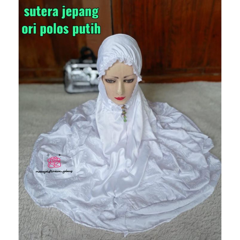 Mukena SUTRA JEPANG ORI RENDA SWAROUSKI terusan lajuran dewasa  putih tebal elegan dan mewah
