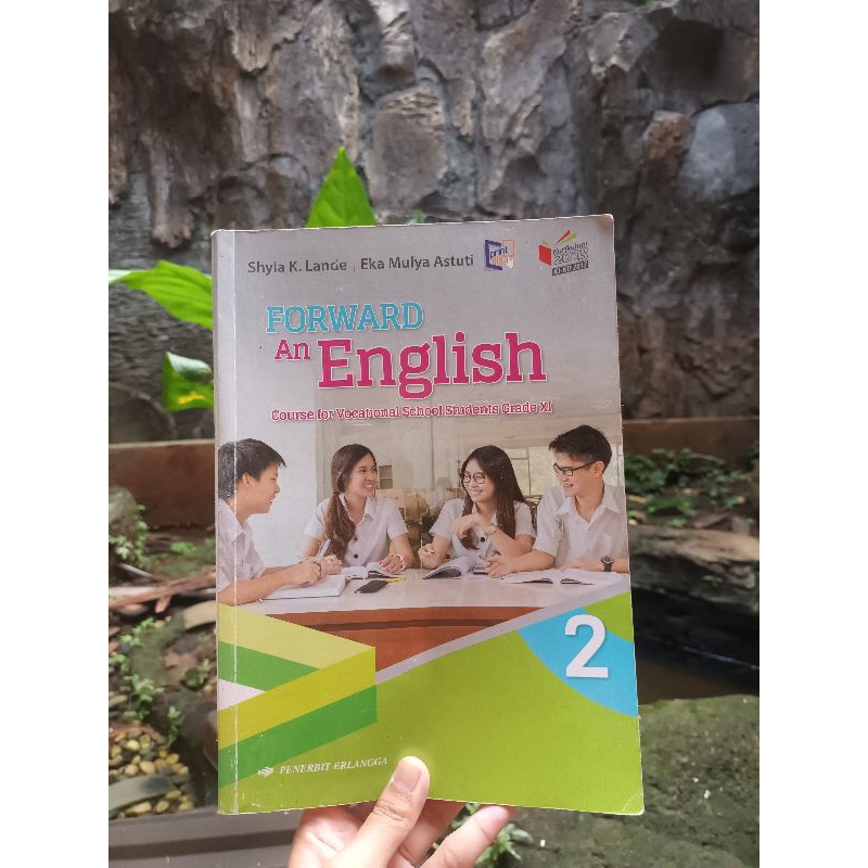 Buku Paket Erlangga Bahasa Inggris kelas 11