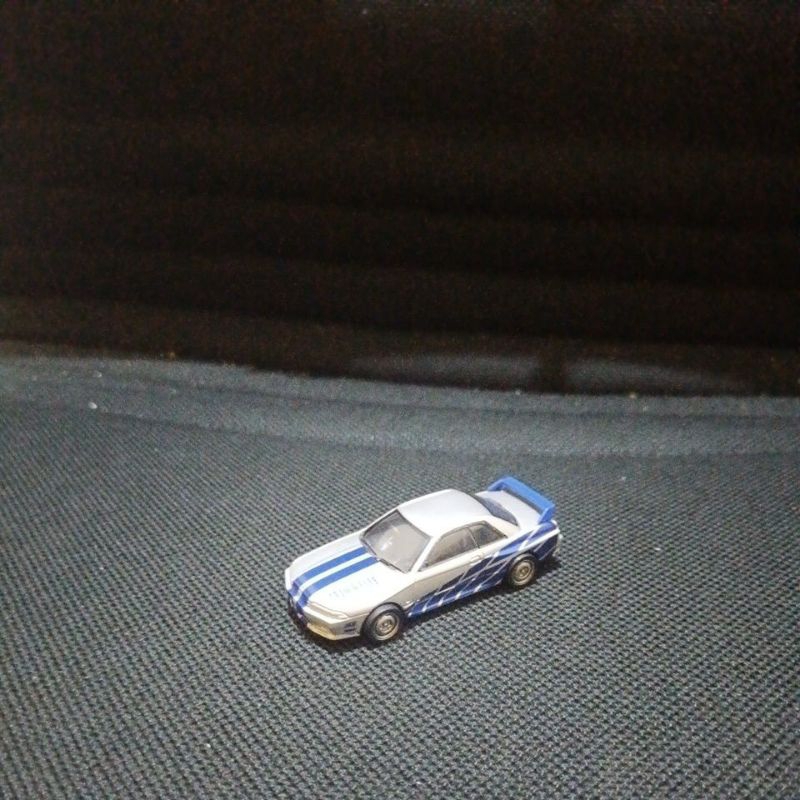 r32 skyline custom diecast