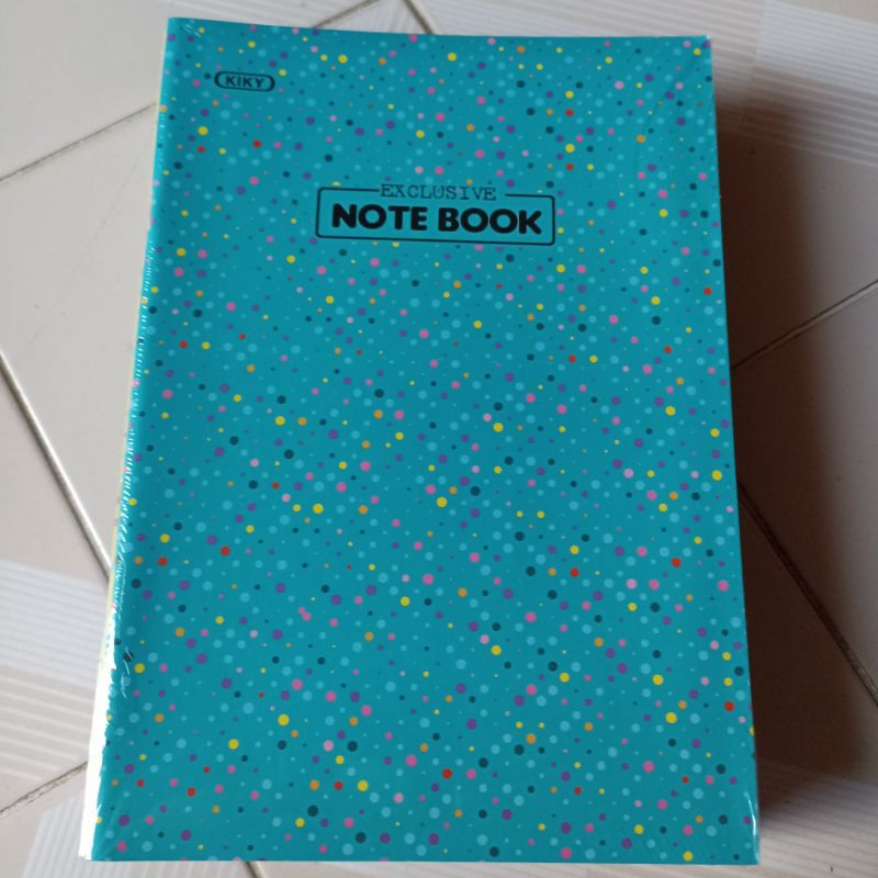 

Kiky Buku Tulis Boxy 50 lembar (1 pak isi 10 buku) BX Kiky Warna