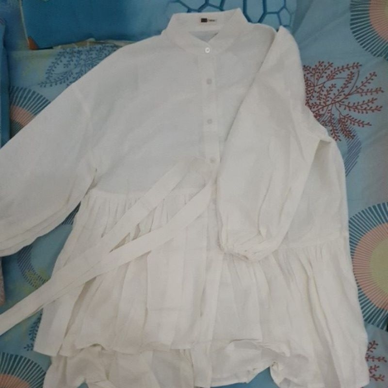 Kemeja Tunik Linen Putih by Colette (White Dress Tunik Linen)