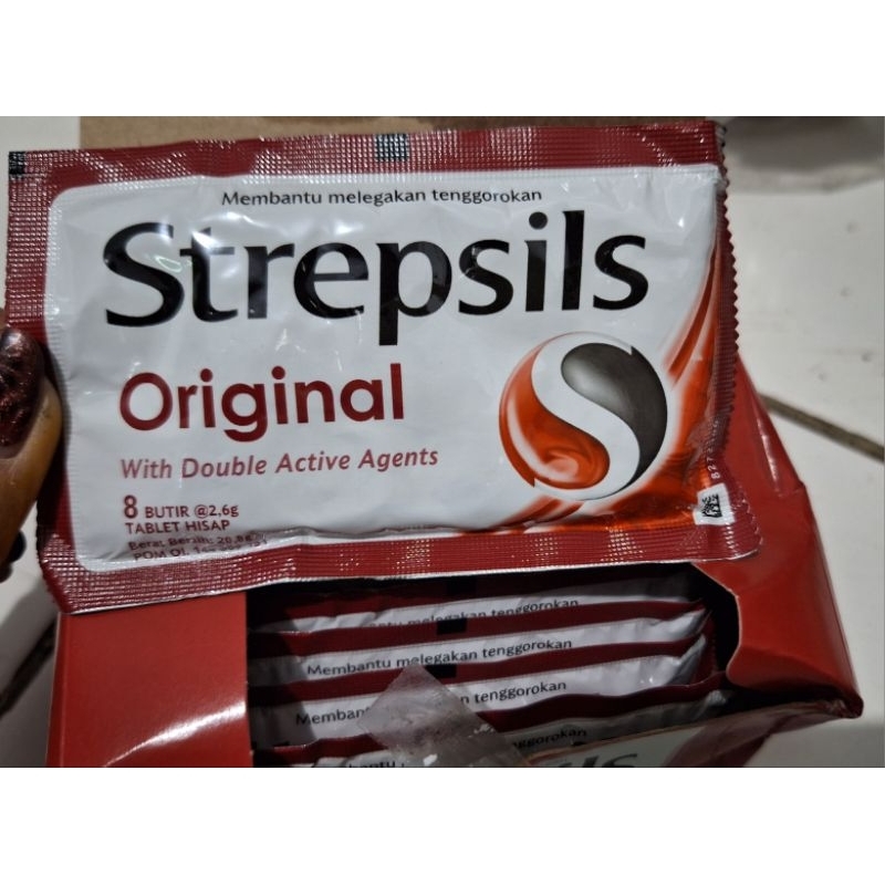 

Strepsil permen pelega tenggorokan original - 8 Butir @2.6 gr
