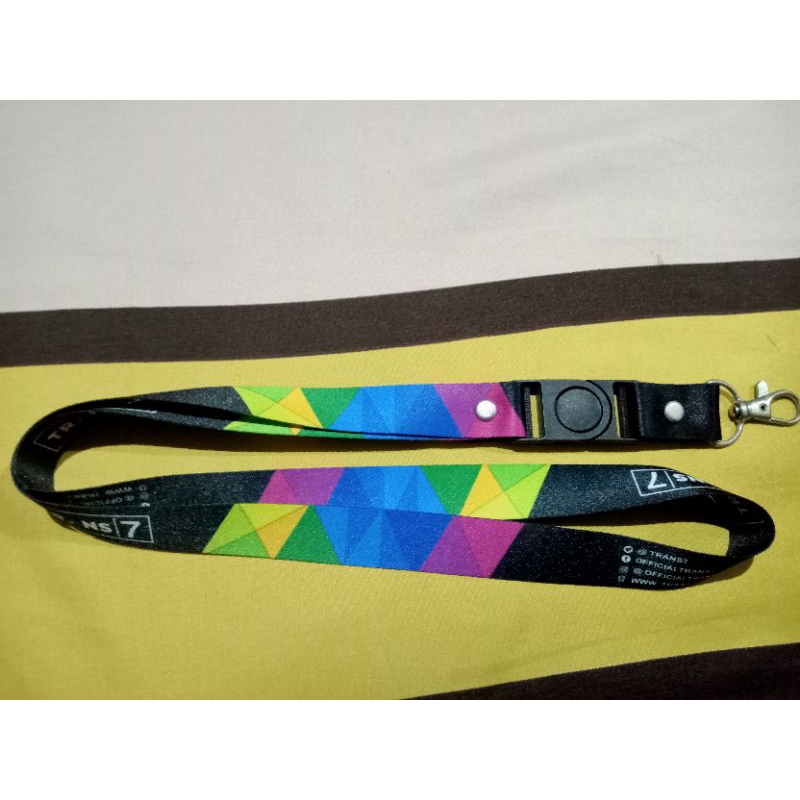 

TALI_ID CARD/LANYARD. TR∆NS-7