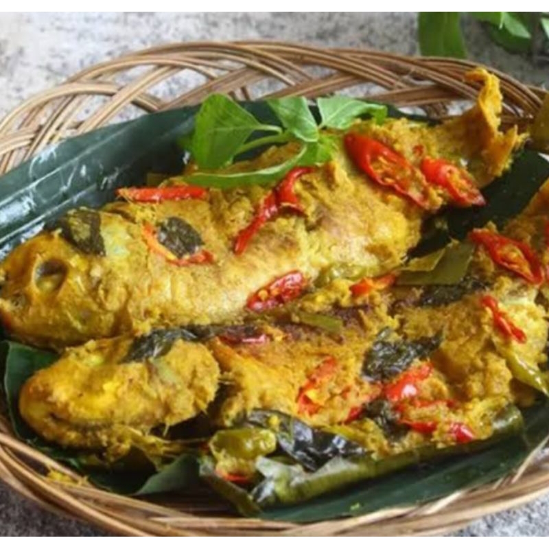 

PEPES IKAN MAS DAUN KEMANGI ( PER EKOR )