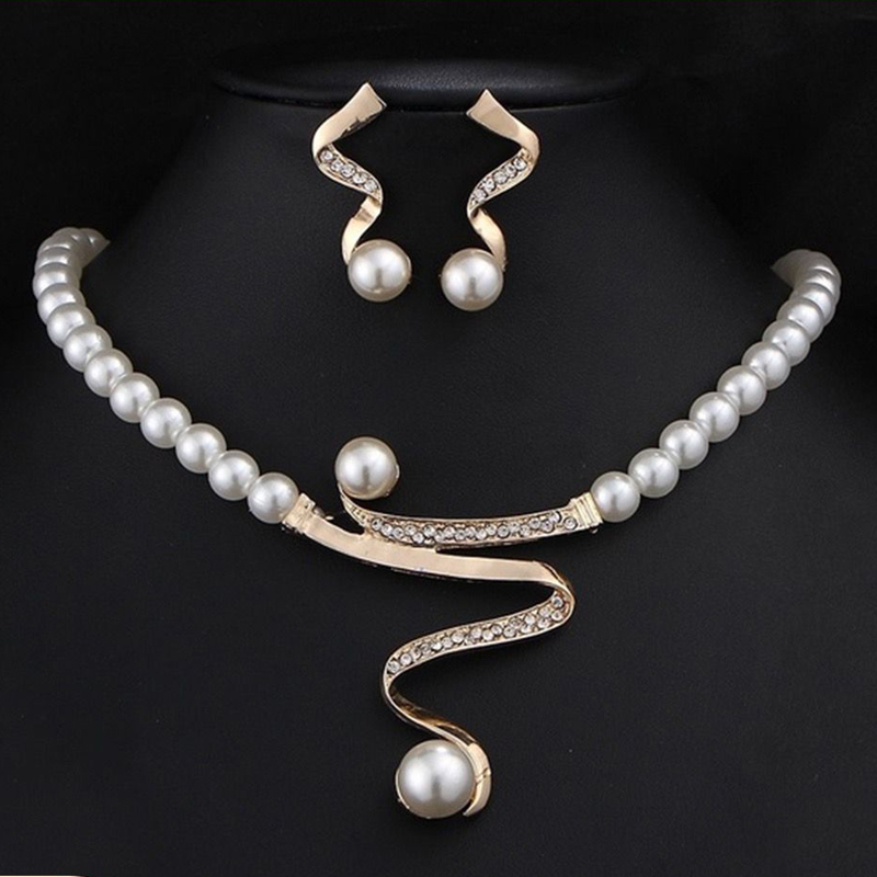 Kalung Dan Anting Set Perhiasan Wanita Kalung Pesta