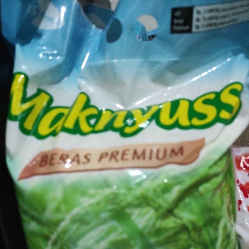 

BERAS PREMIUM 5 KG MAKNYUSS AYANA BERASA DEWA