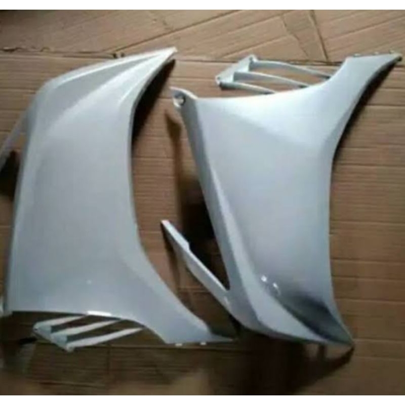 COVER BODY SAYAP DEPAN MOTOR YAMAHA JUPITER MX 135 NEW PUTIH