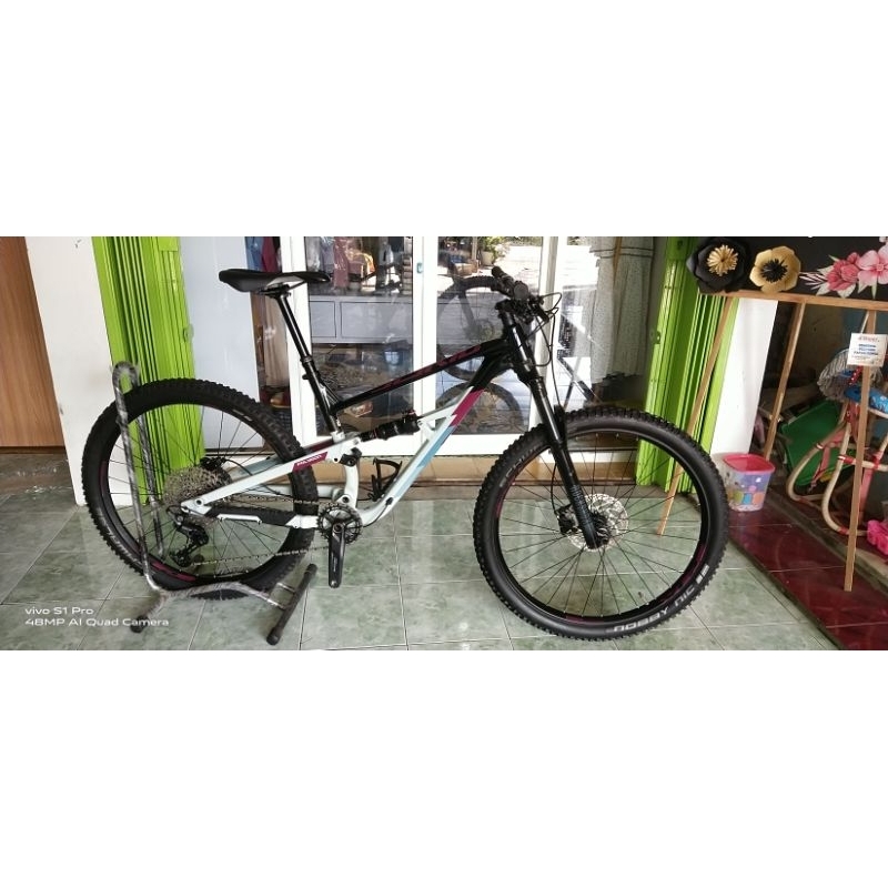 POLYGON SISKIU D7 2021